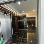 Le Voyageur Ii 公寓 拉纳卡